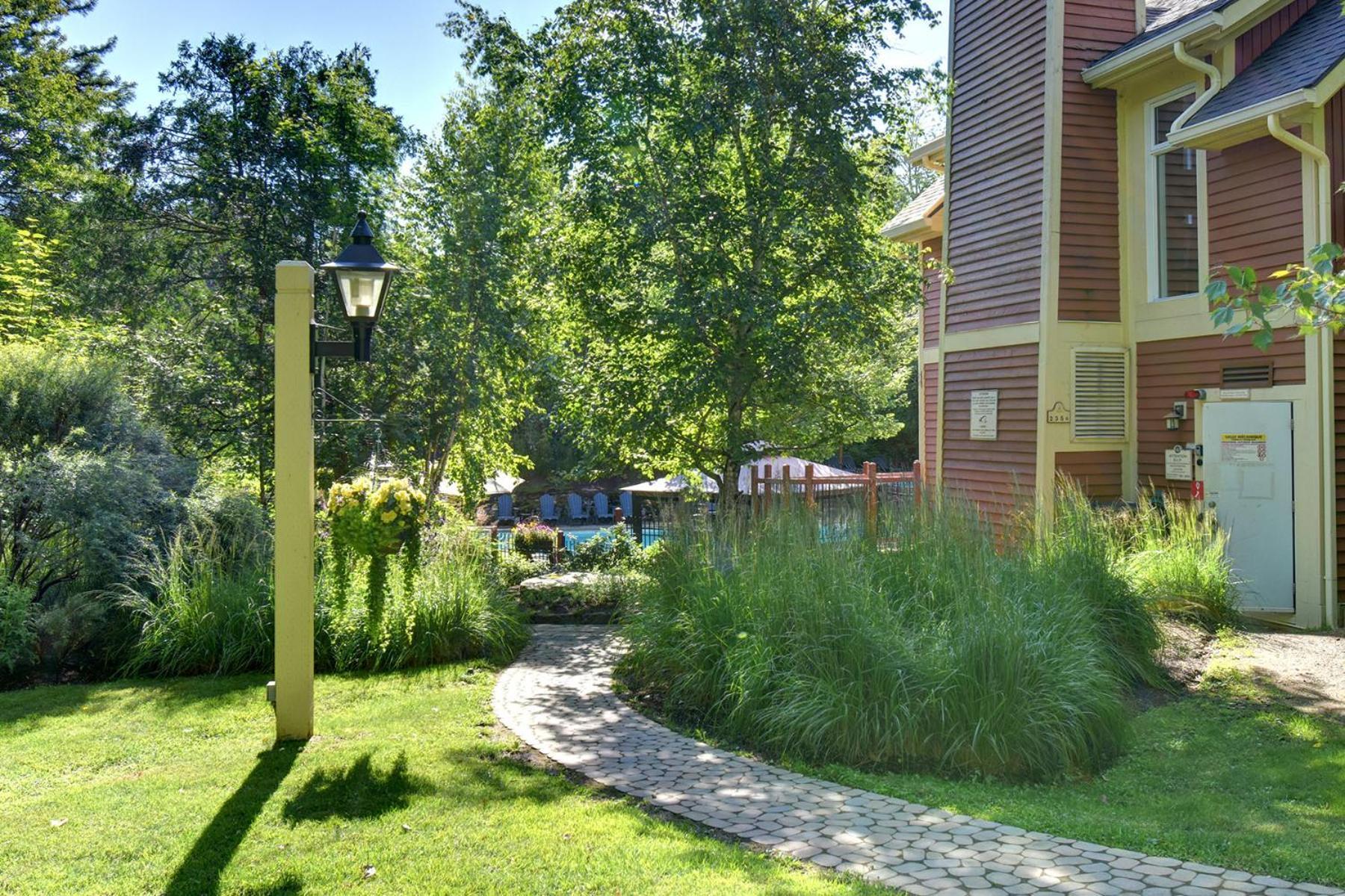 Apartament Tremblant Prestige - Les Eaux 207-2 Mont-Tremblant Zewnętrze zdjęcie