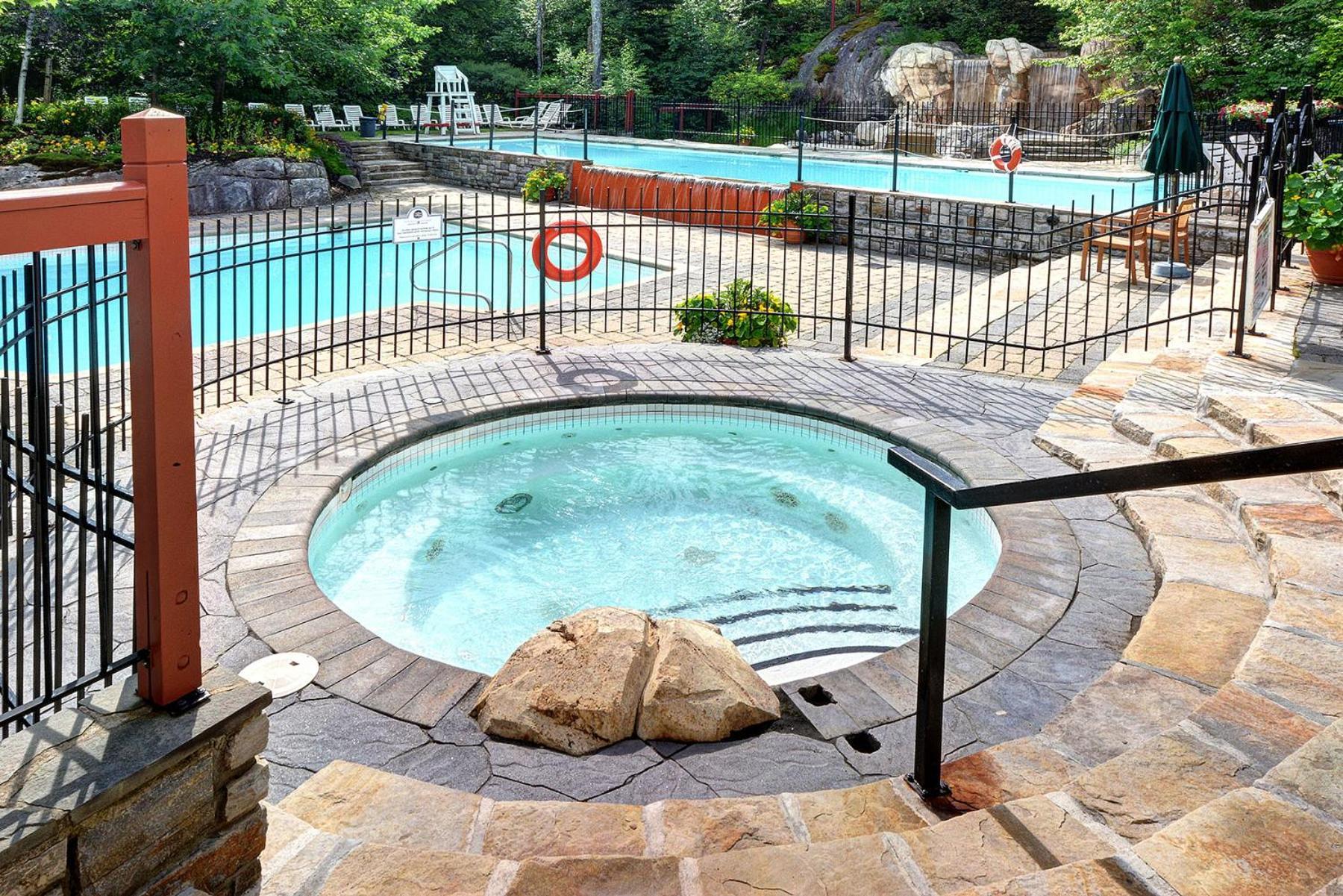 Apartament Tremblant Prestige - Les Eaux 207-2 Mont-Tremblant Zewnętrze zdjęcie